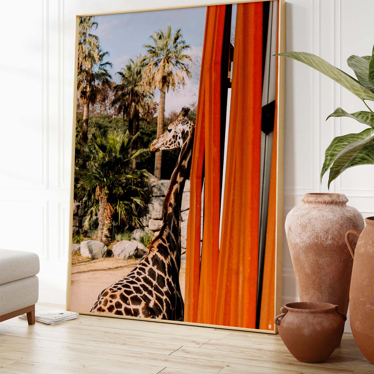 Leaning Giraffe Wall print