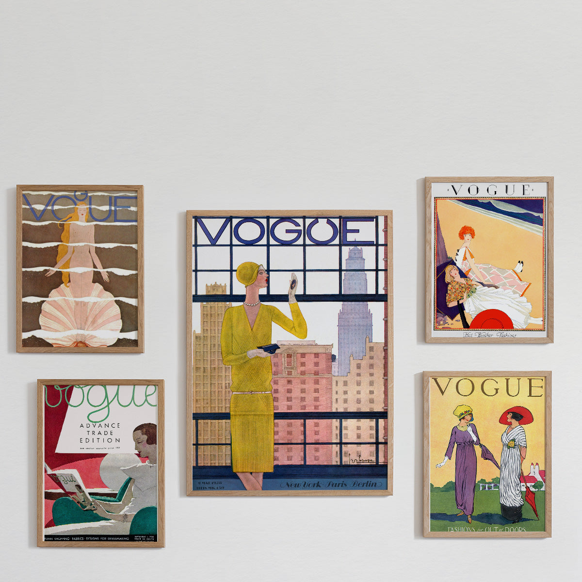 Vintage Vogue Wall print